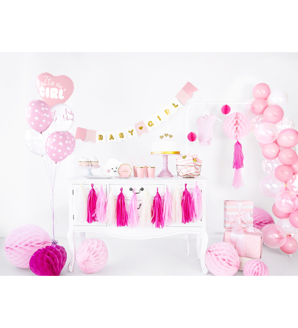 Pastelově růžové balónky s bílými puntíky