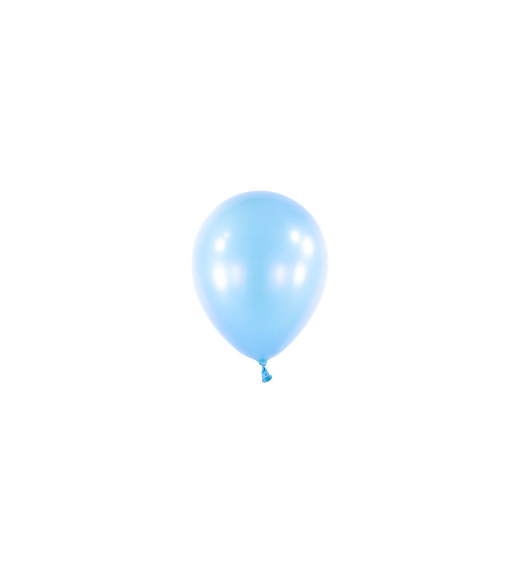 Baby blue balónek