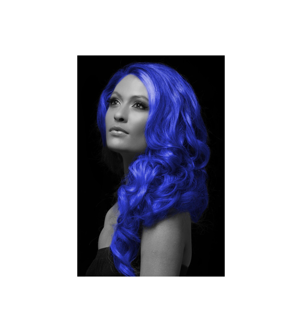 Modrý sprej na vlasy