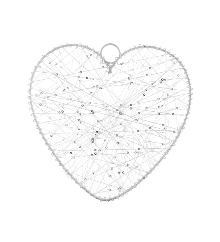 Bílé srdce s propletenými perličkami