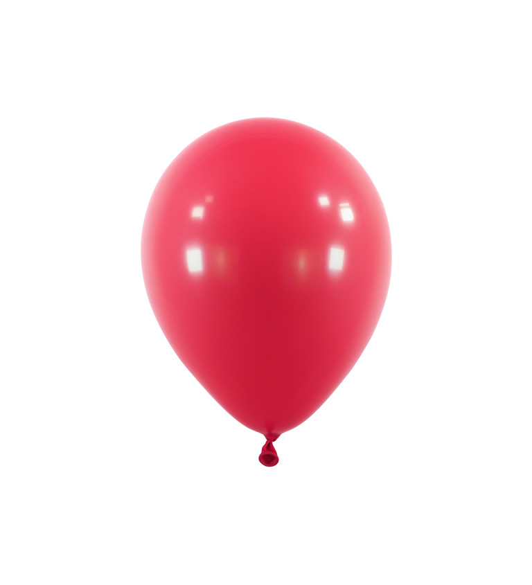 Červený latexový balónek